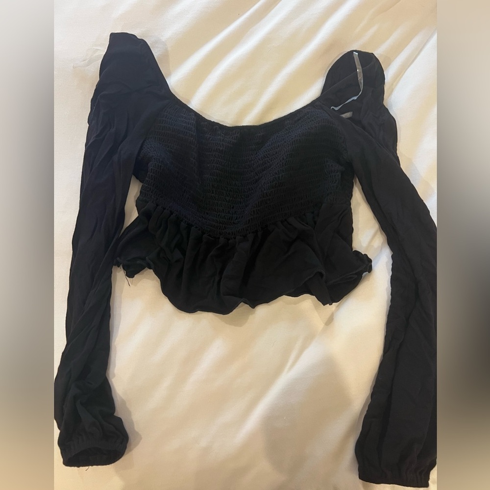 Vestique black top - Picture 2 of 3